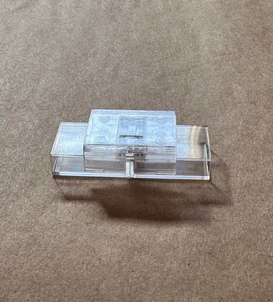 Strip-to-strip connector for COB (LED strip)