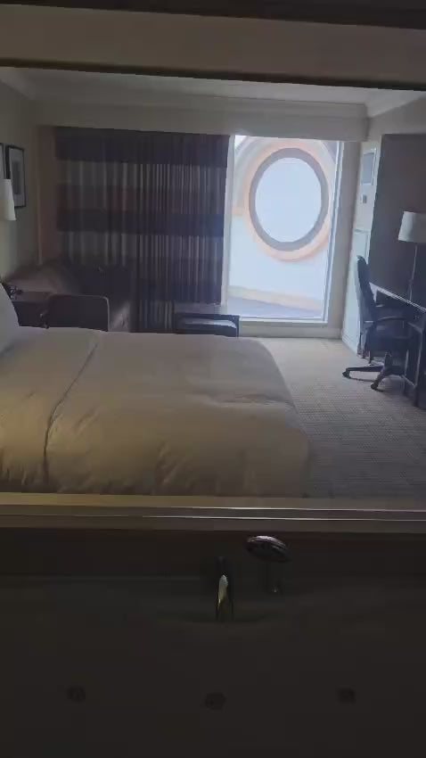Bedroom and bathroom, smart screen window Video 9